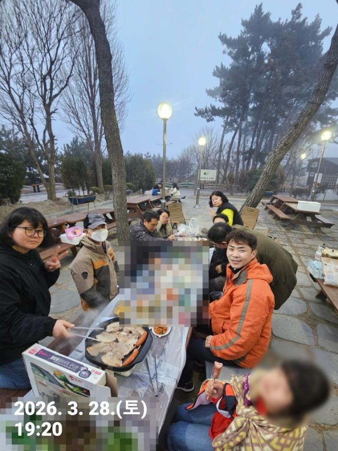 SE-8edffe95-9eb8-4c67-9825-e5bf05eb37ec