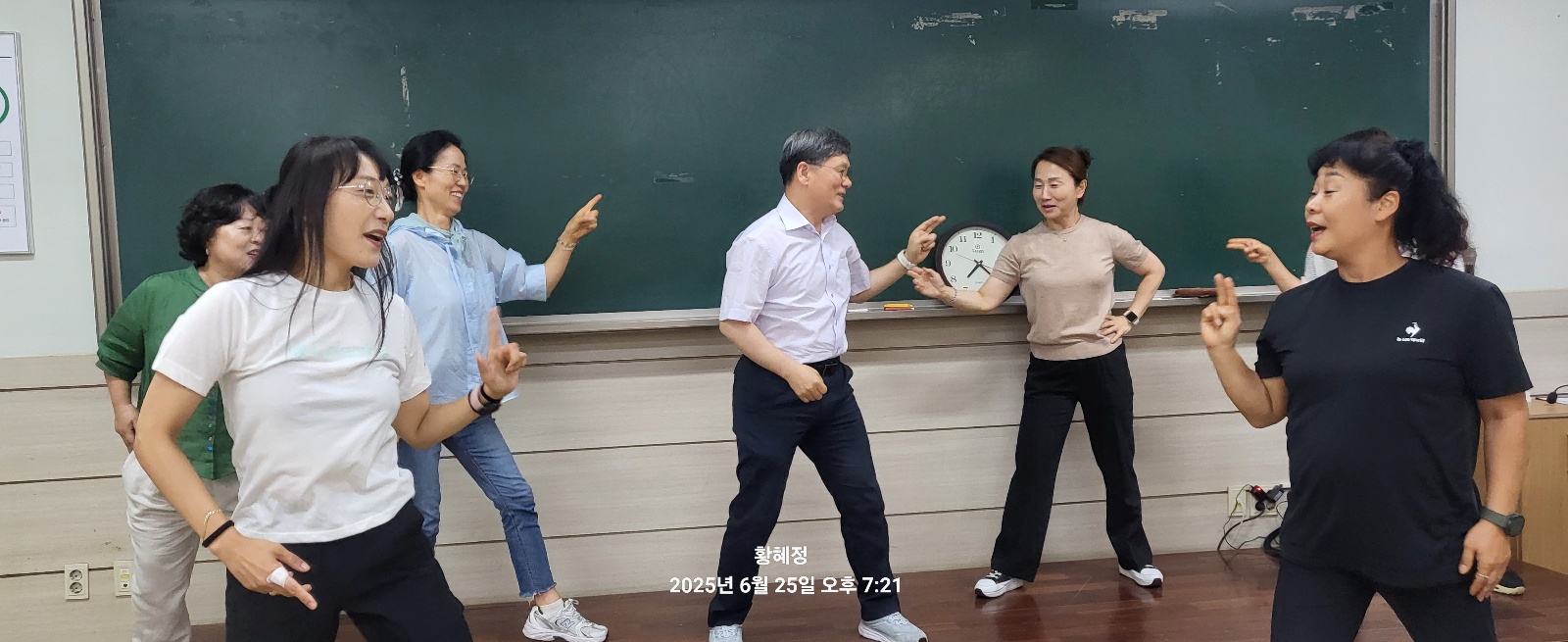 [학생지도] 헬씨치어댄스 동아리 6월 추가 활동 (2025. 6. 25.)