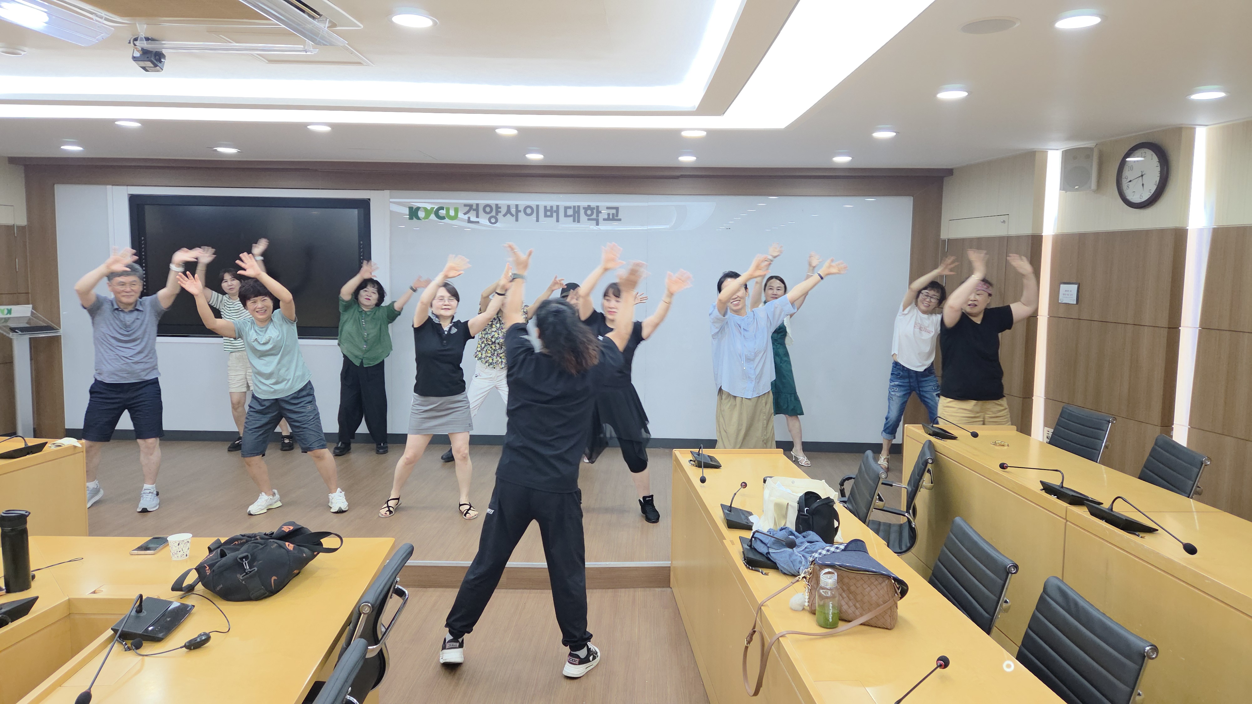 [학생지도] 헬씨치어댄스 동아리 7월 활동 (2025. 7. 12.)