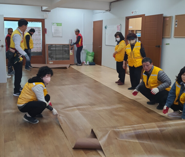 건양사이버대, 오정지역아동센터서 환경개선 봉사활동 실시
